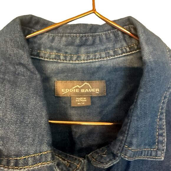 EDDIE BAUER Denim Button Down Long Sleeve Shirt Womens Blue Size medium - Picture 5 of 6